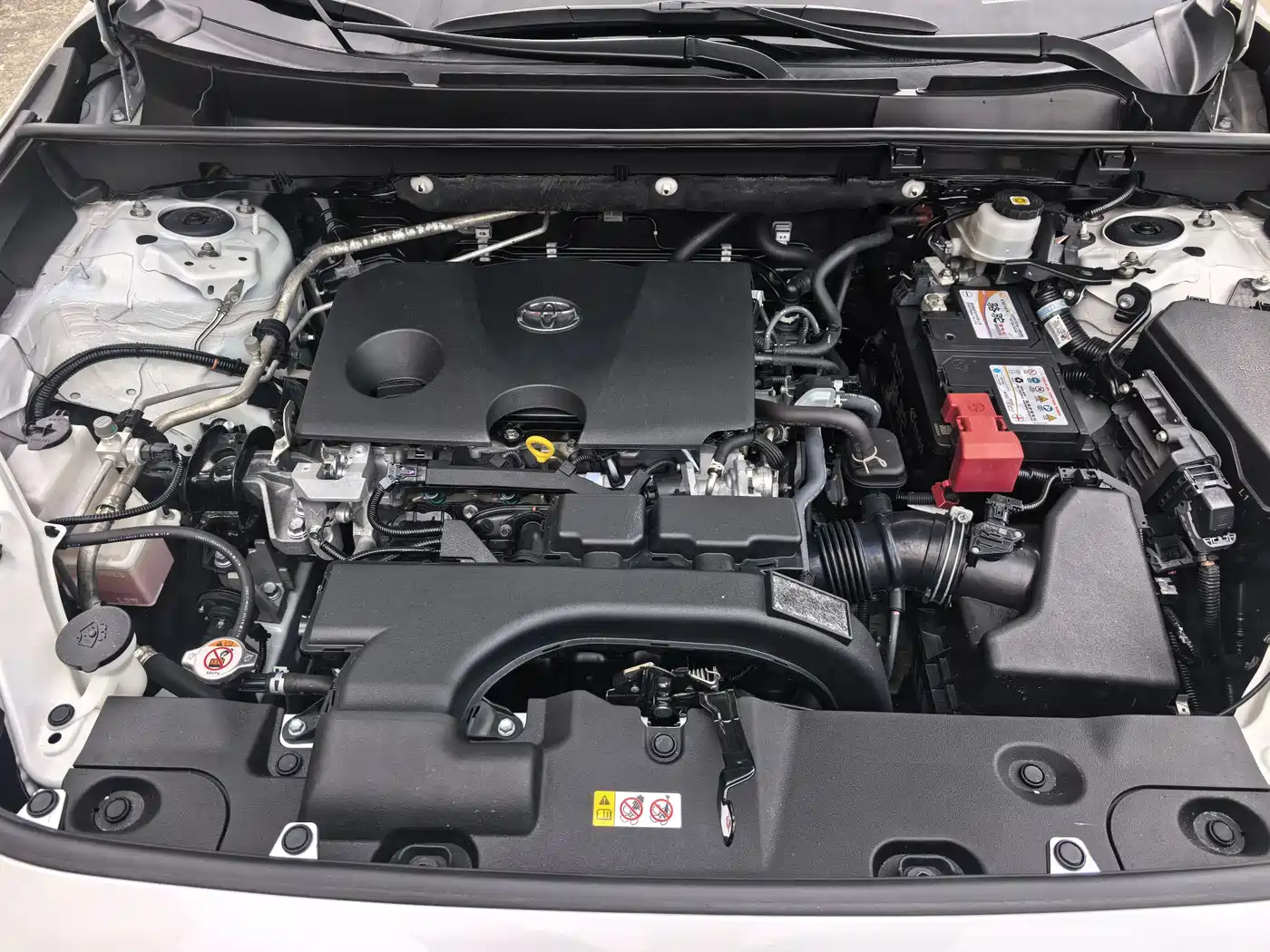 Toyota Wildlander 2022 2.0L CVT AWD Luxury PLUS Edition фото 18