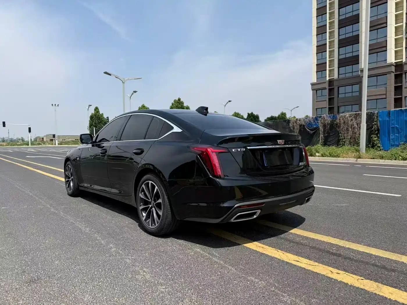 Cadillac CT5 2025 Model 28T Urban Sport Edition фото 9
