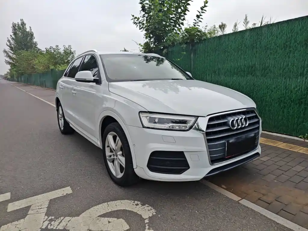 Фото 22 - Audi Q3