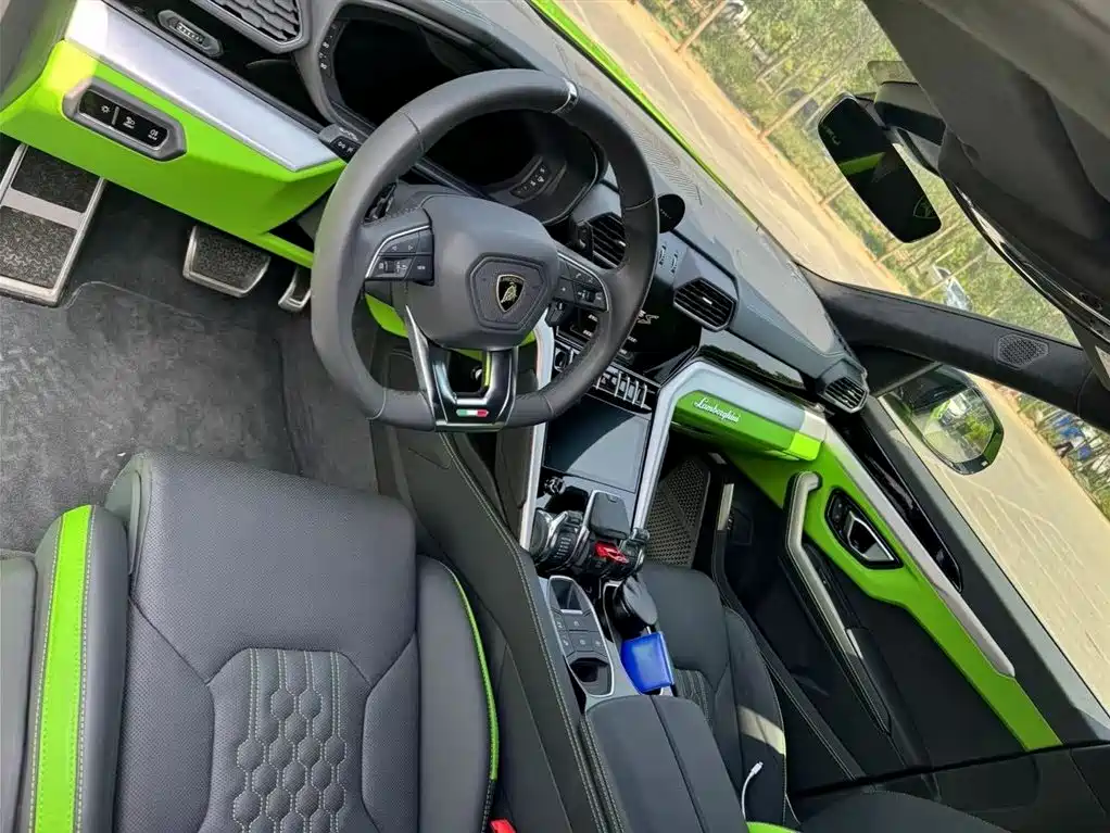Lamborghini Urus 2023 2023 4.0T V8 S