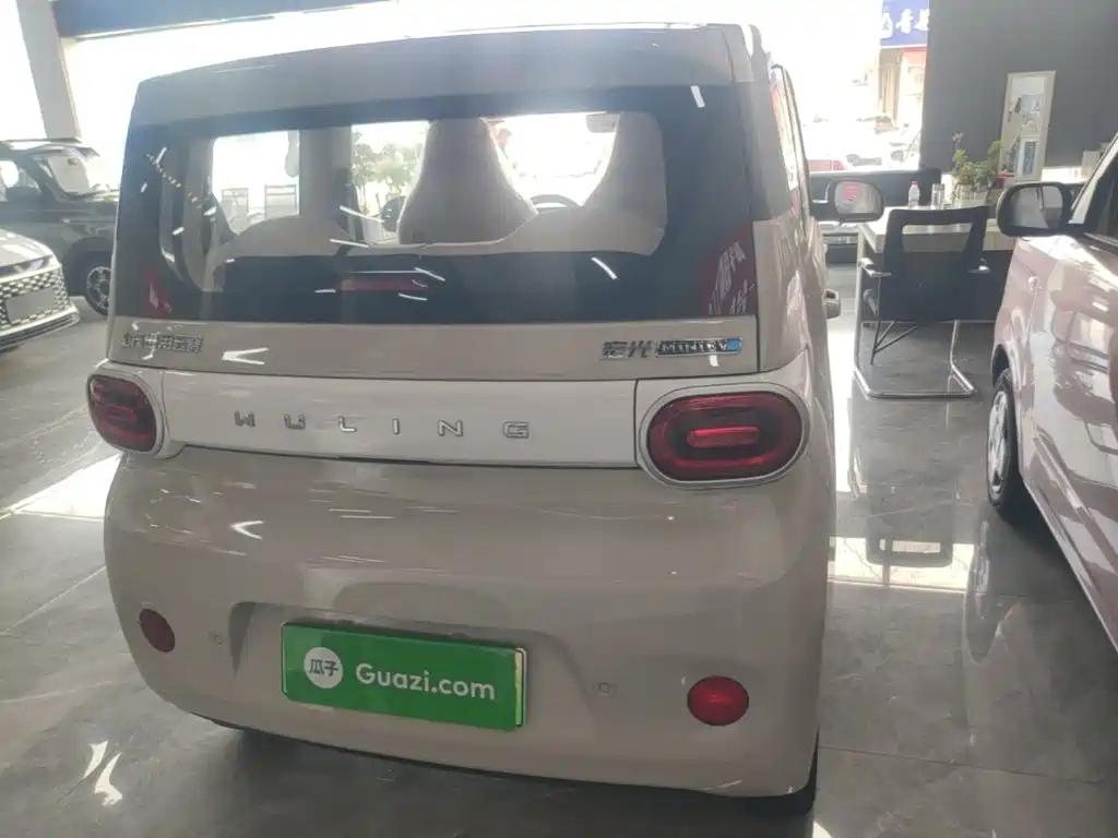 Wuling Motors Hongguang MINIEV 2026 2024 3rd Generation 215km Youth Edition