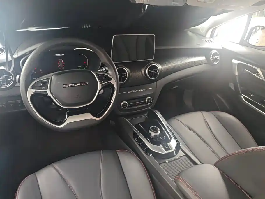 BAIC Beijing EU5 2025 2025 Hongtu Standard Edition