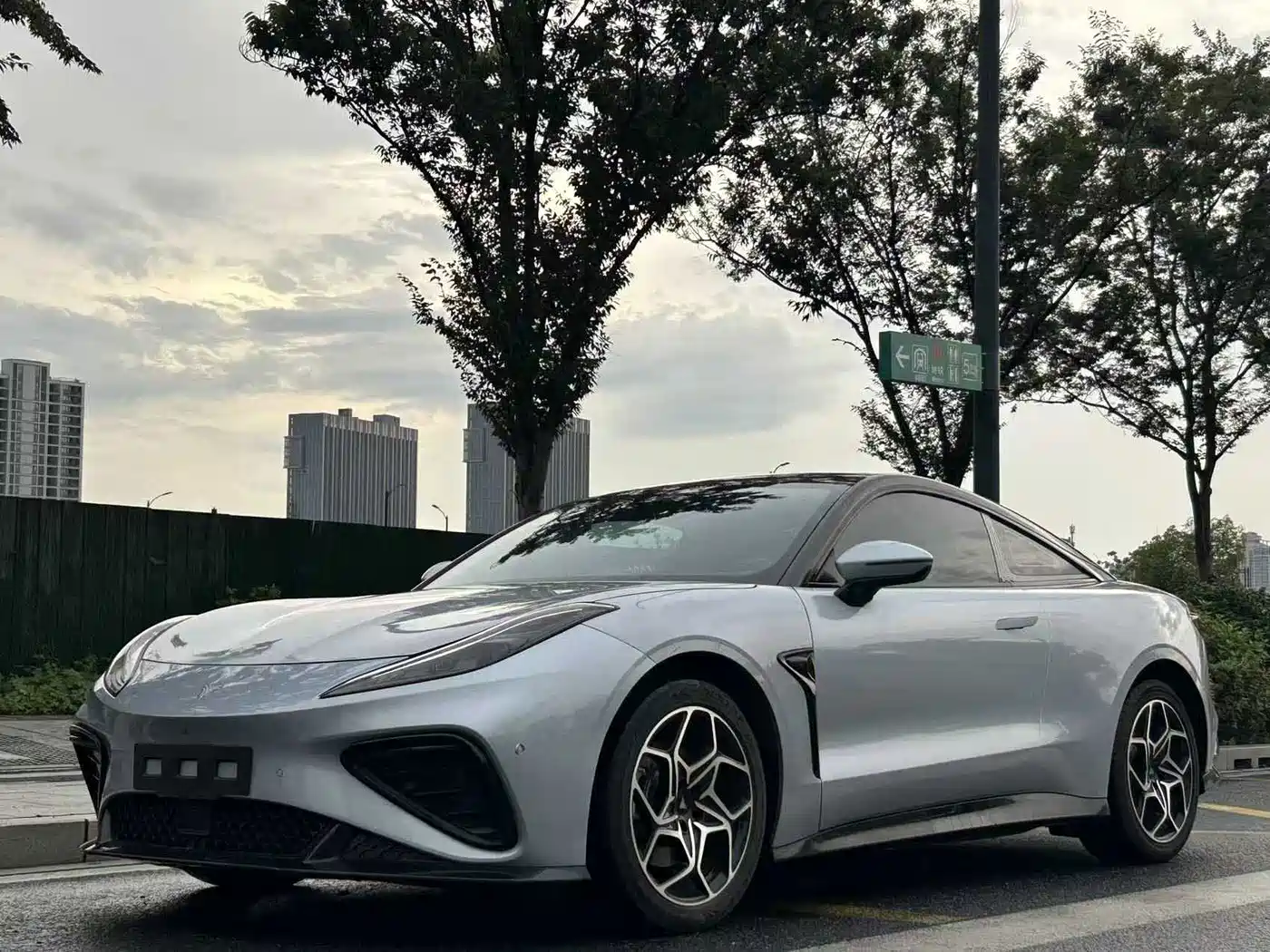 Similar car