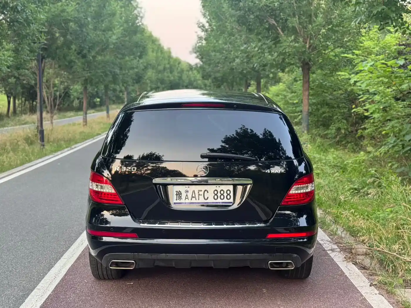 Mercedes-Benz R-Class 2017 R 320 4MATIC Business Collector's Edition фото 8