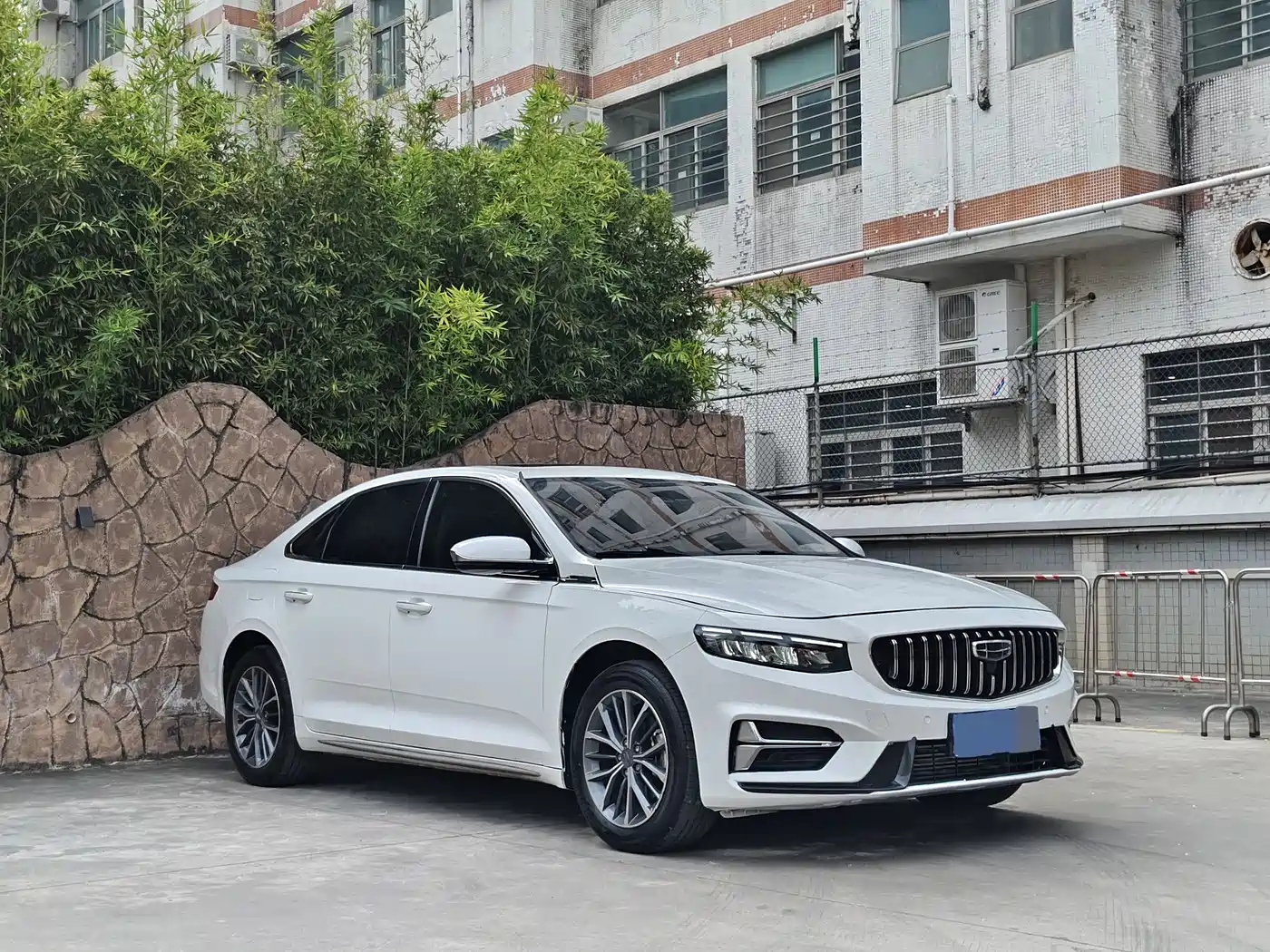 GEELY AUTOMOBILE XINGRUI