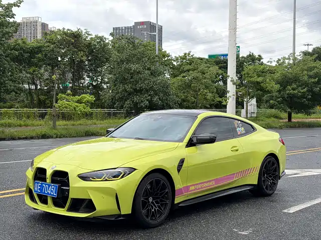 BMW M4 M4, двухдверное купе, Гром