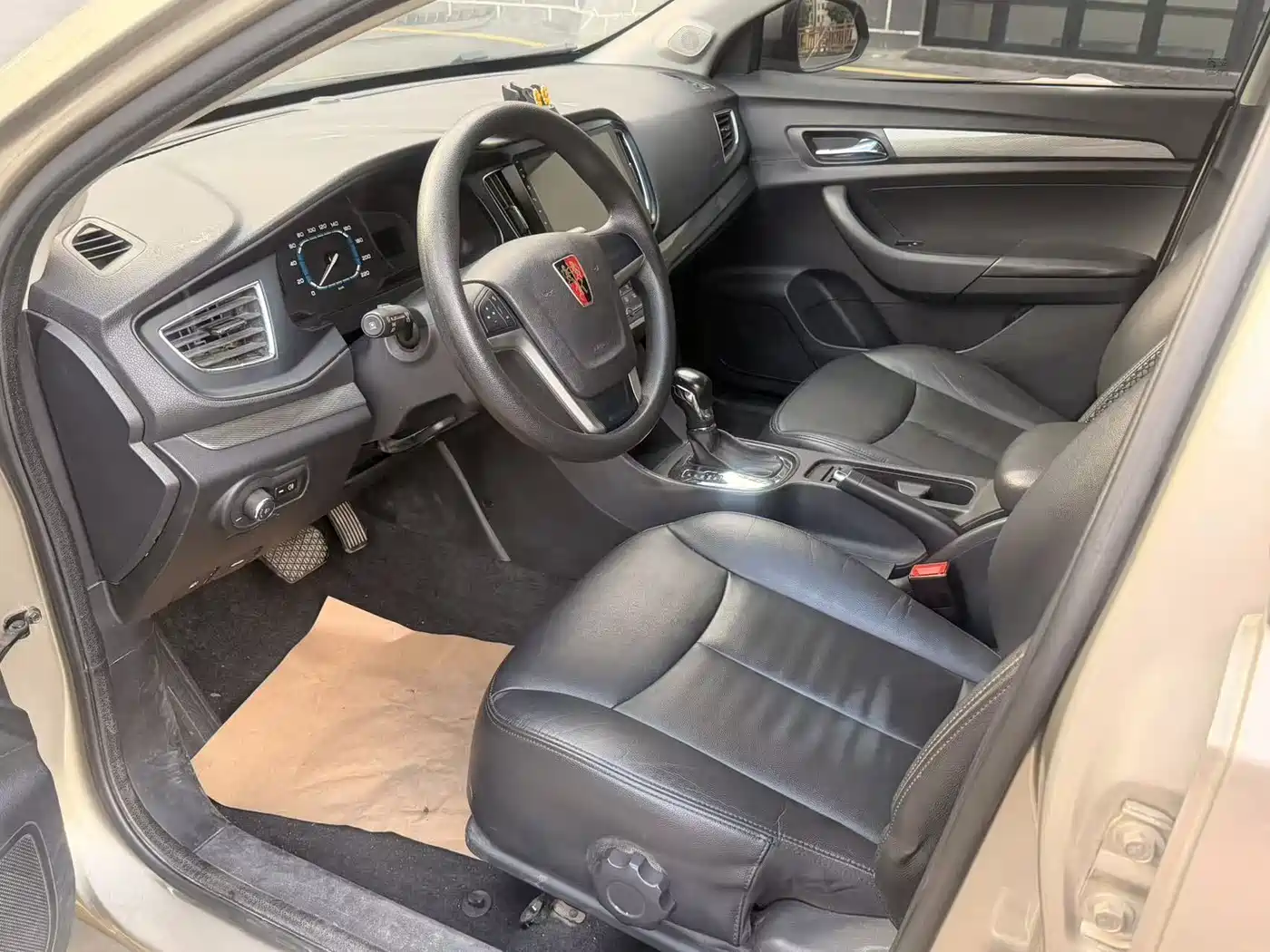 Roewe 360 2017 2015 1.5L Automatic Luxury