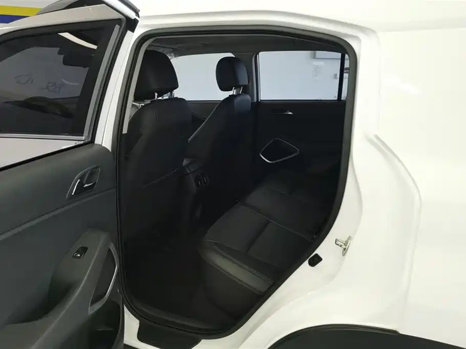 Hyundai Beijing Hyundai ix35 2019 2.0L Automatic 2WD Zhiyong·Smooth Enjoy China VI фото 11