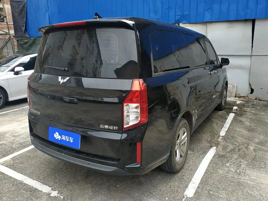 Wuling Motors Wuling Journey 2023 2021 1.5T Manual Luxury Edition