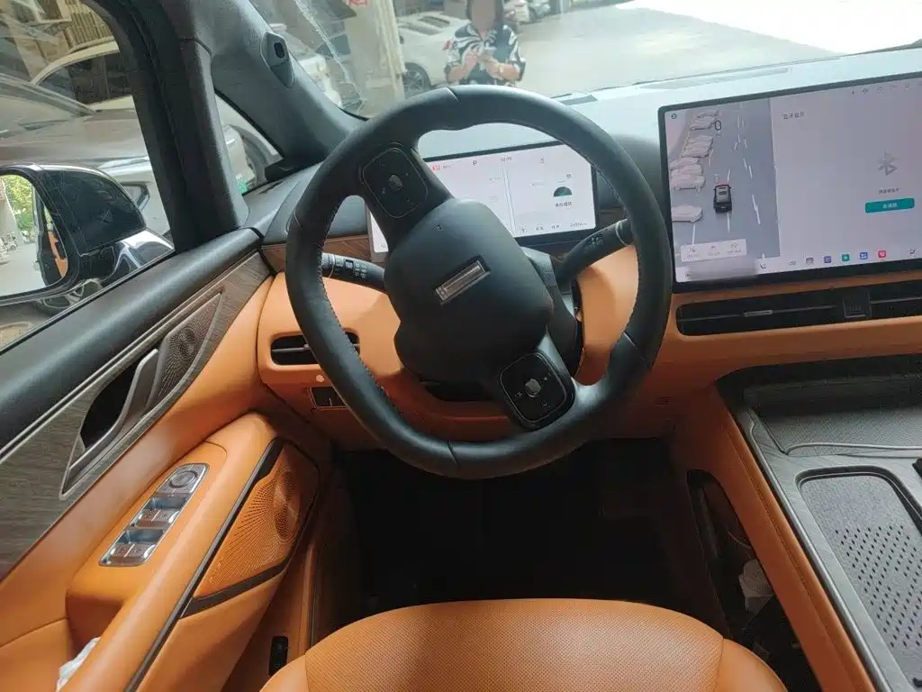 WEY Alpine 2026 2025 AWD Alpine 8