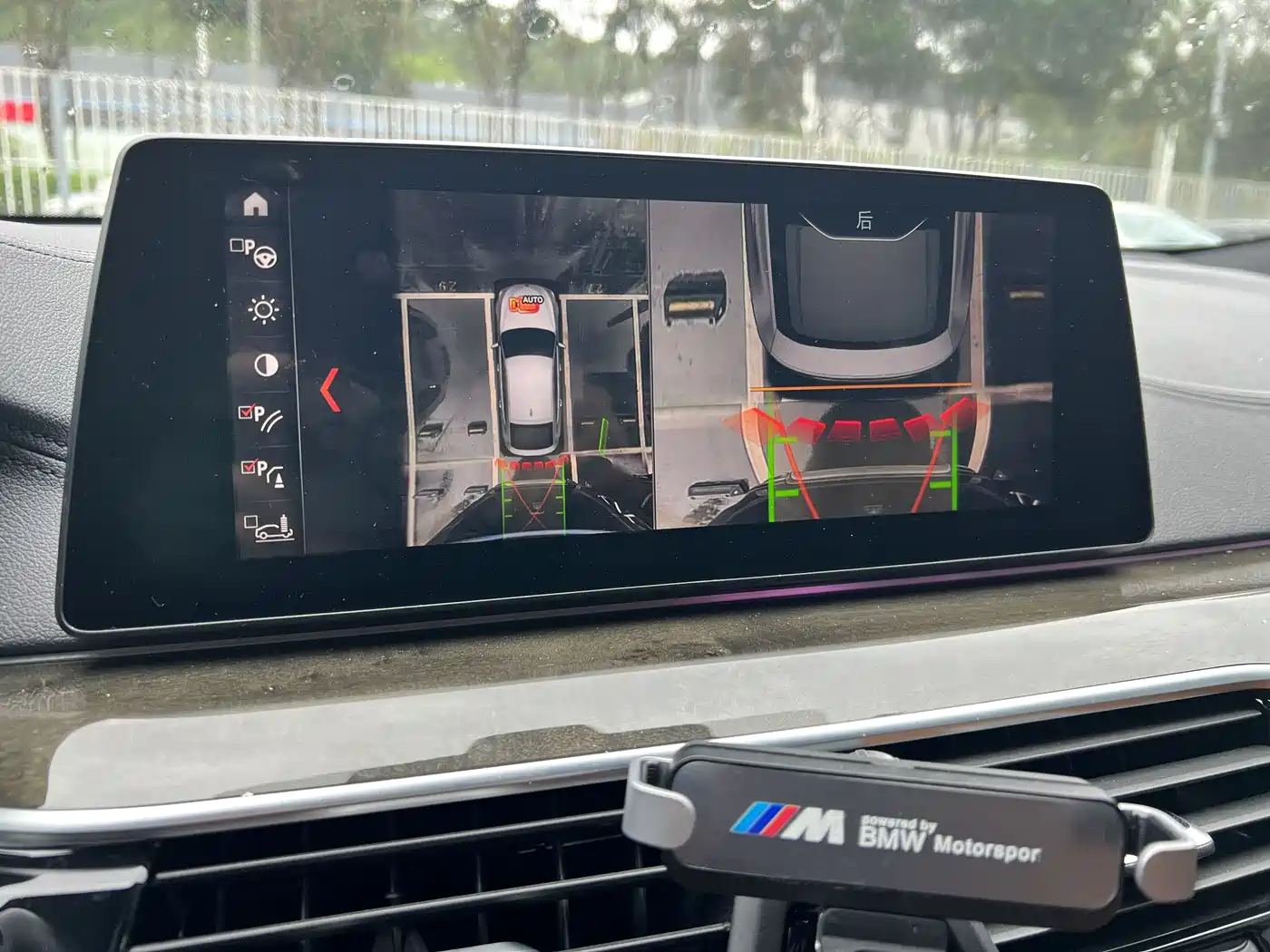 BMW 6 Series GT 2019 630i M Sport Package фото 3