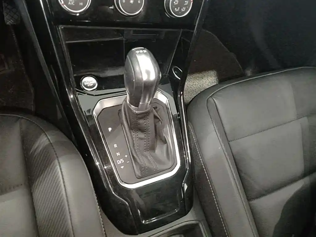 Volkswagen T-ROC 2020 280TSI DSG 2WD Comfort фото 21