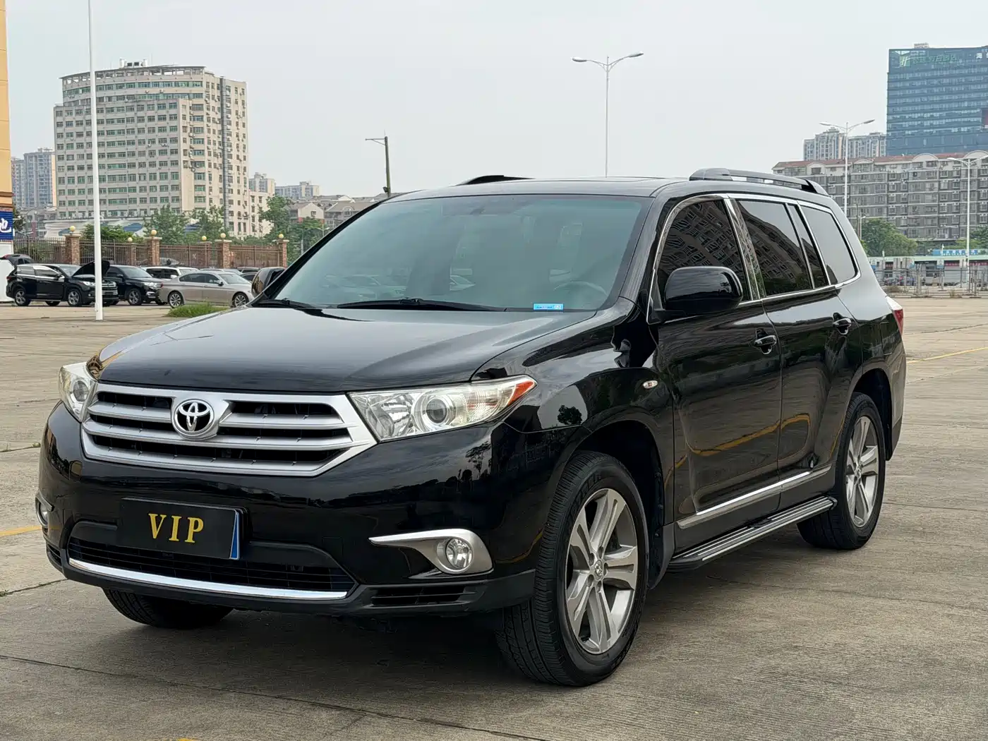 Toyota Highlander 2012 2.7L 2WD 7-Seater Luxury Edition