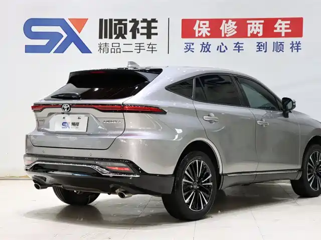 Toyota Venza 2022 2.0L CVT 2WD Premium — фото 4