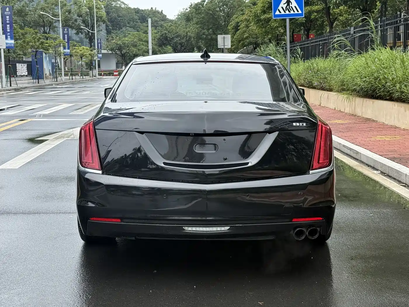 Photo 14 - Cadillac CT6