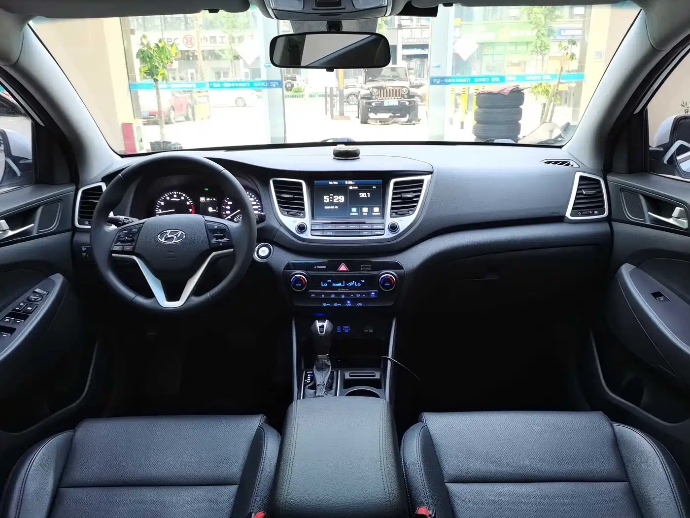 Hyundai Tucson 2015 1.6T Dual Clutch 2WD Smart фото 6