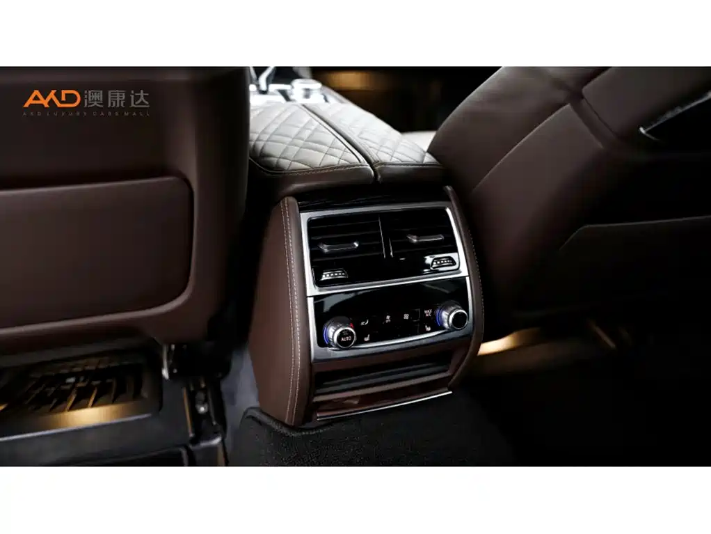 BMW 7 Series 2021 Model 740Li Leading M Sport Package фото 9