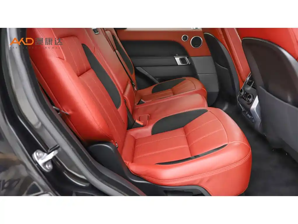 Land Rover Range Rover Sport 2021 3.0 L6 Gloss Black Edition фото 8