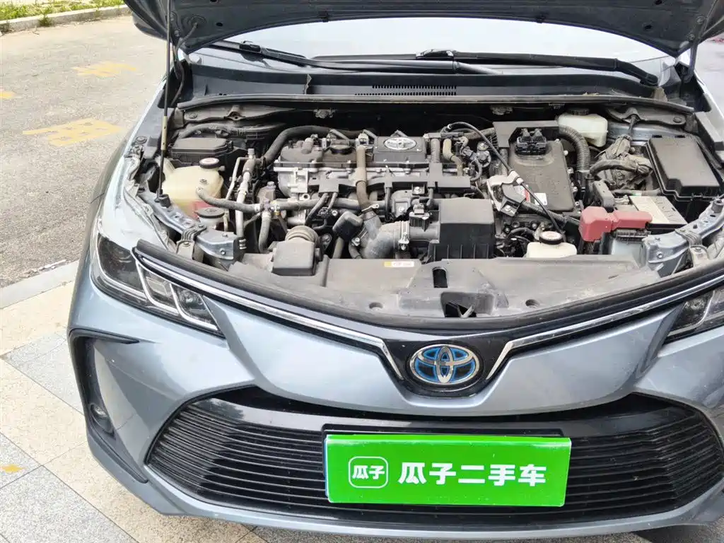 Toyota Corolla 2021 Hybrid 1.8L E-CVT Elite Edition фото 20