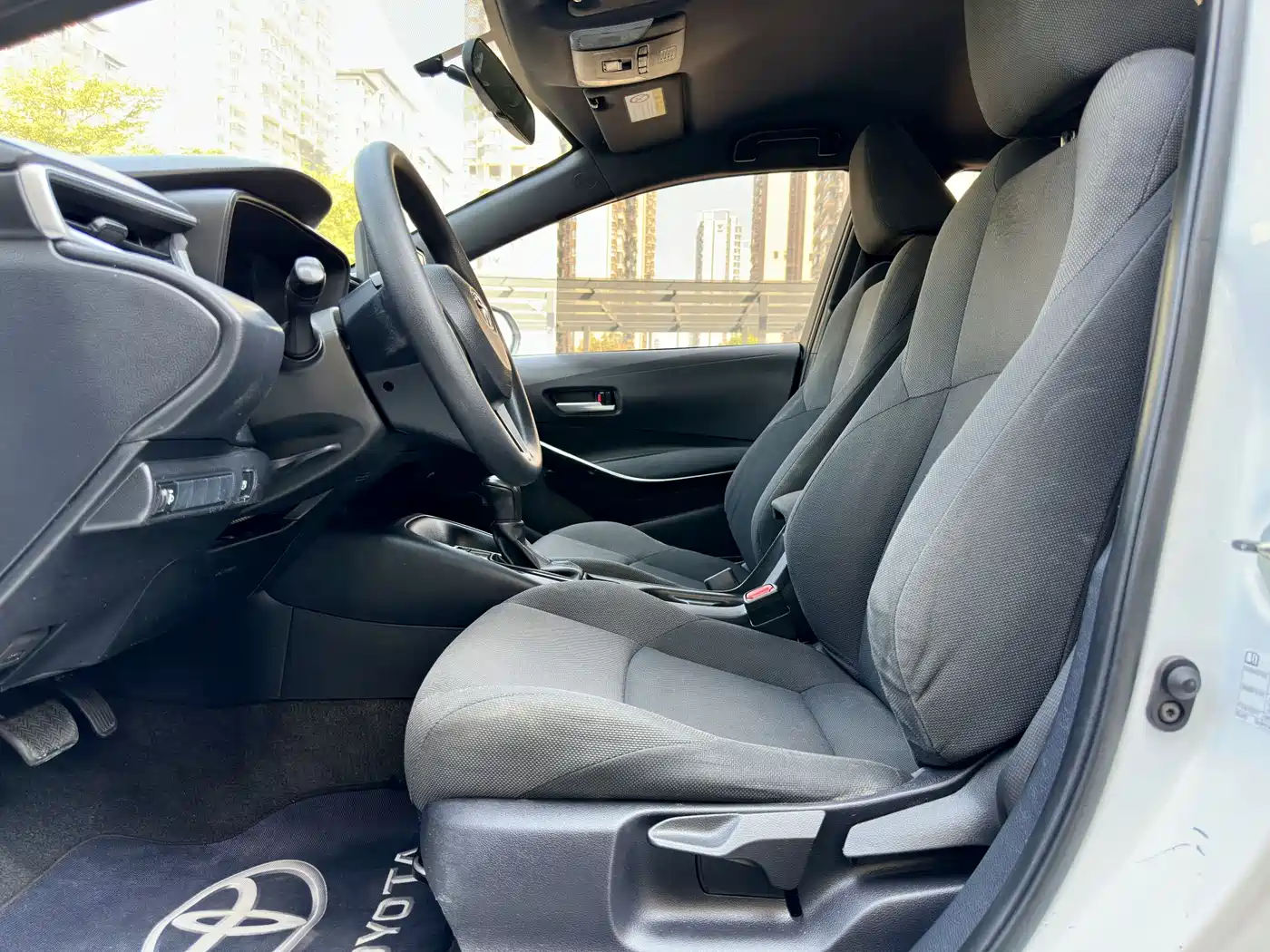 Toyota Levin 2022 Dual Engine 1.8H E-CVT Progressive Edition фото 8