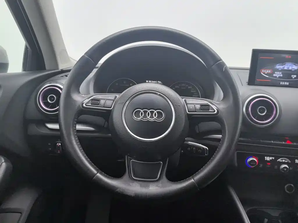 Фото 11 - Audi A3
