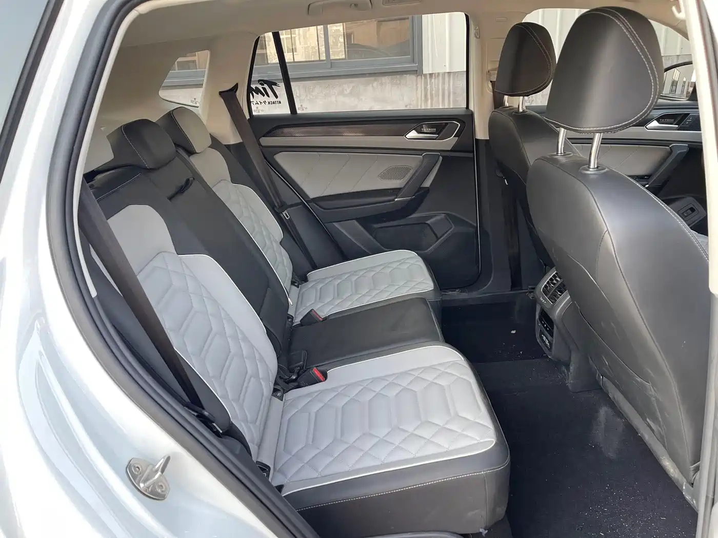 Volkswagen Tayron 2023 280TSI 2WD Luxury Plus Advanced Edition фото 12