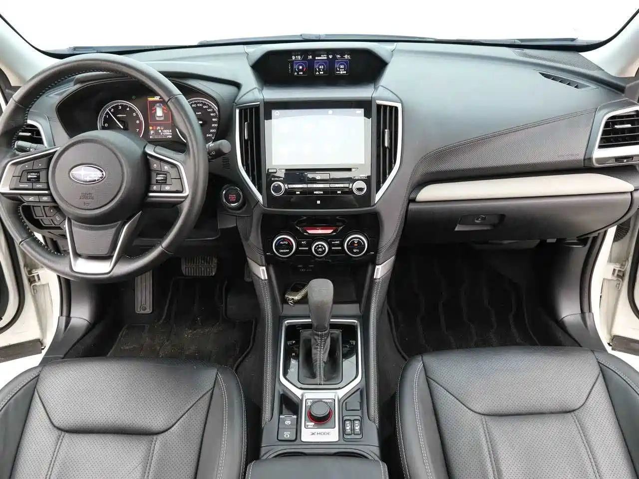Subaru Forester 2022 2.0i AWD Luxury Edition with EyeSight фото 10