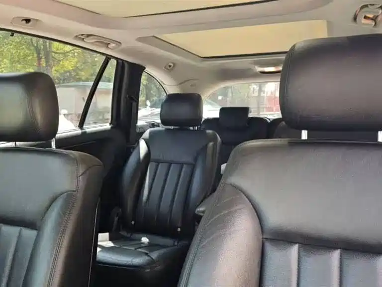 Mercedes-Benz R-Class 2007 R 350 L 4MATIC фото 3