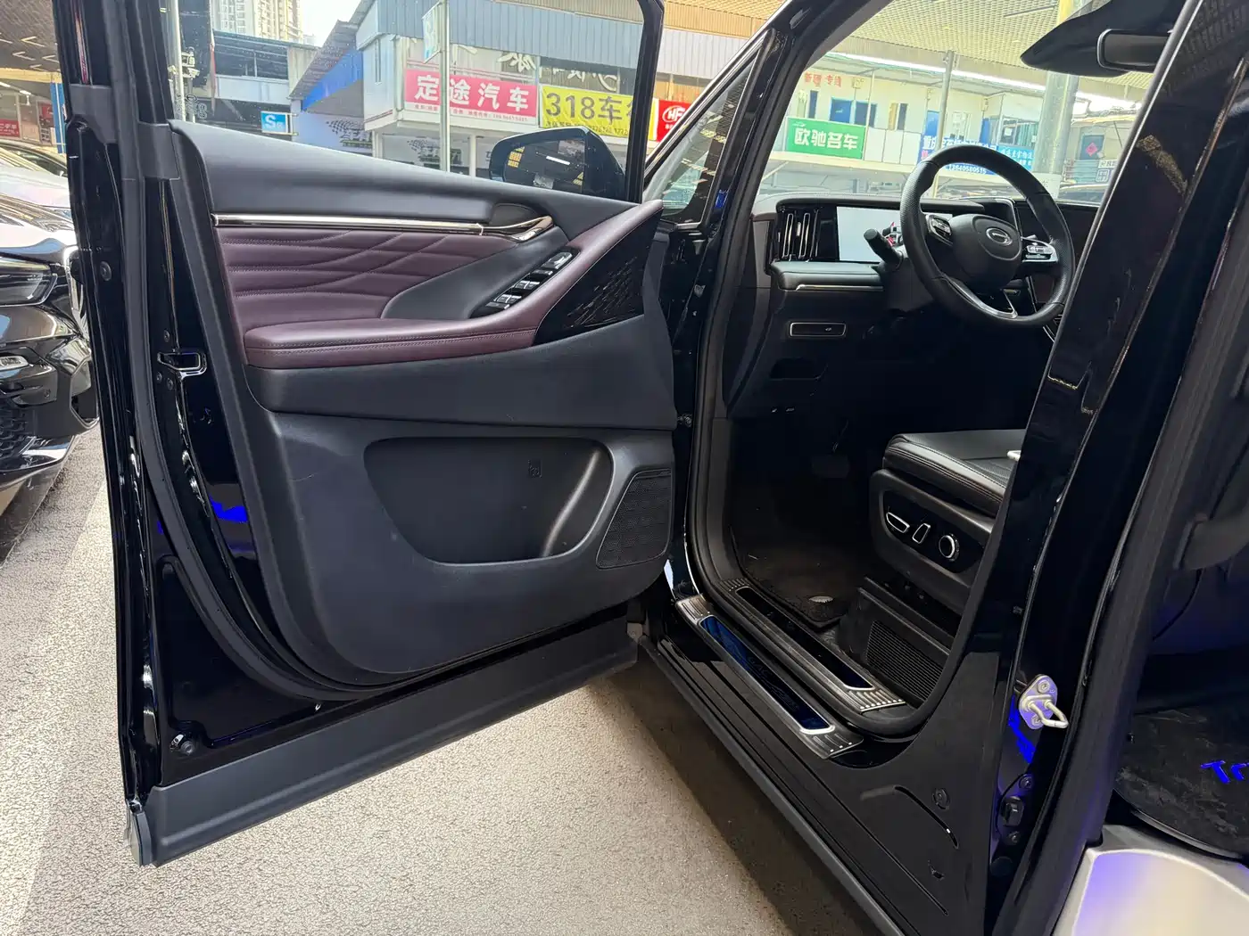GAC TRUMPCHI M8