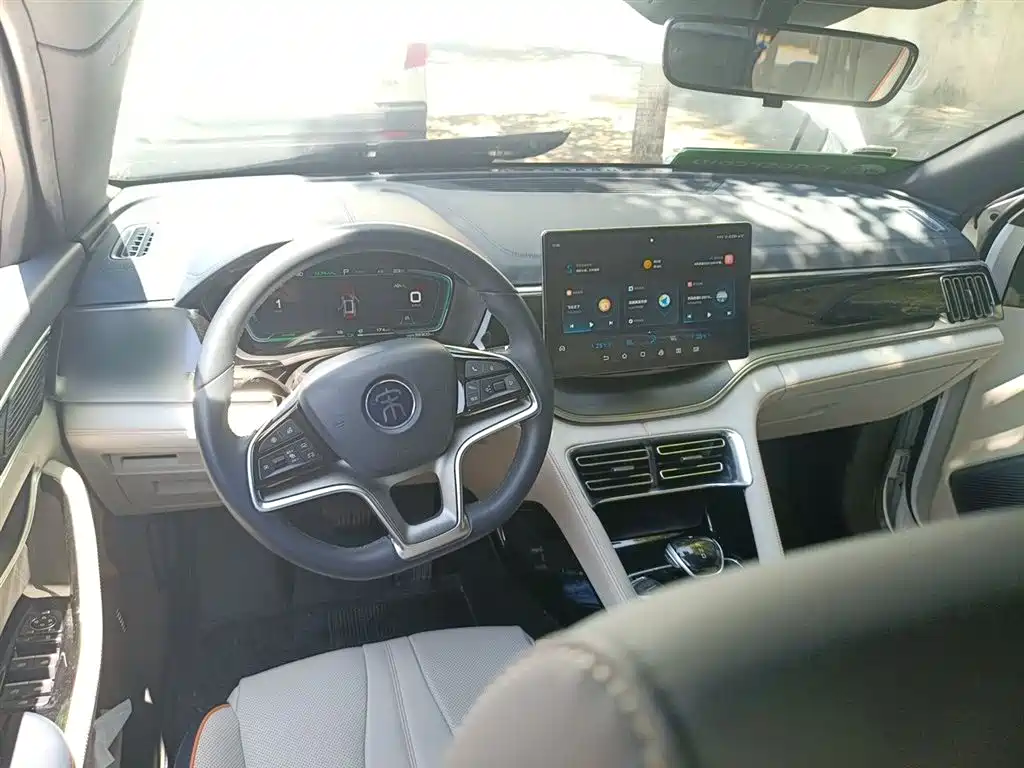 BYD Song PLUS PHEV 2021 DM-i 51KM Honor фото 13