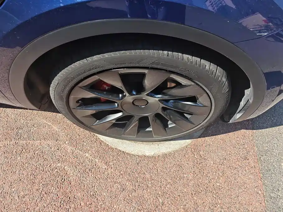 Tesla Model Y 2021 2021 Model Long Range AWD