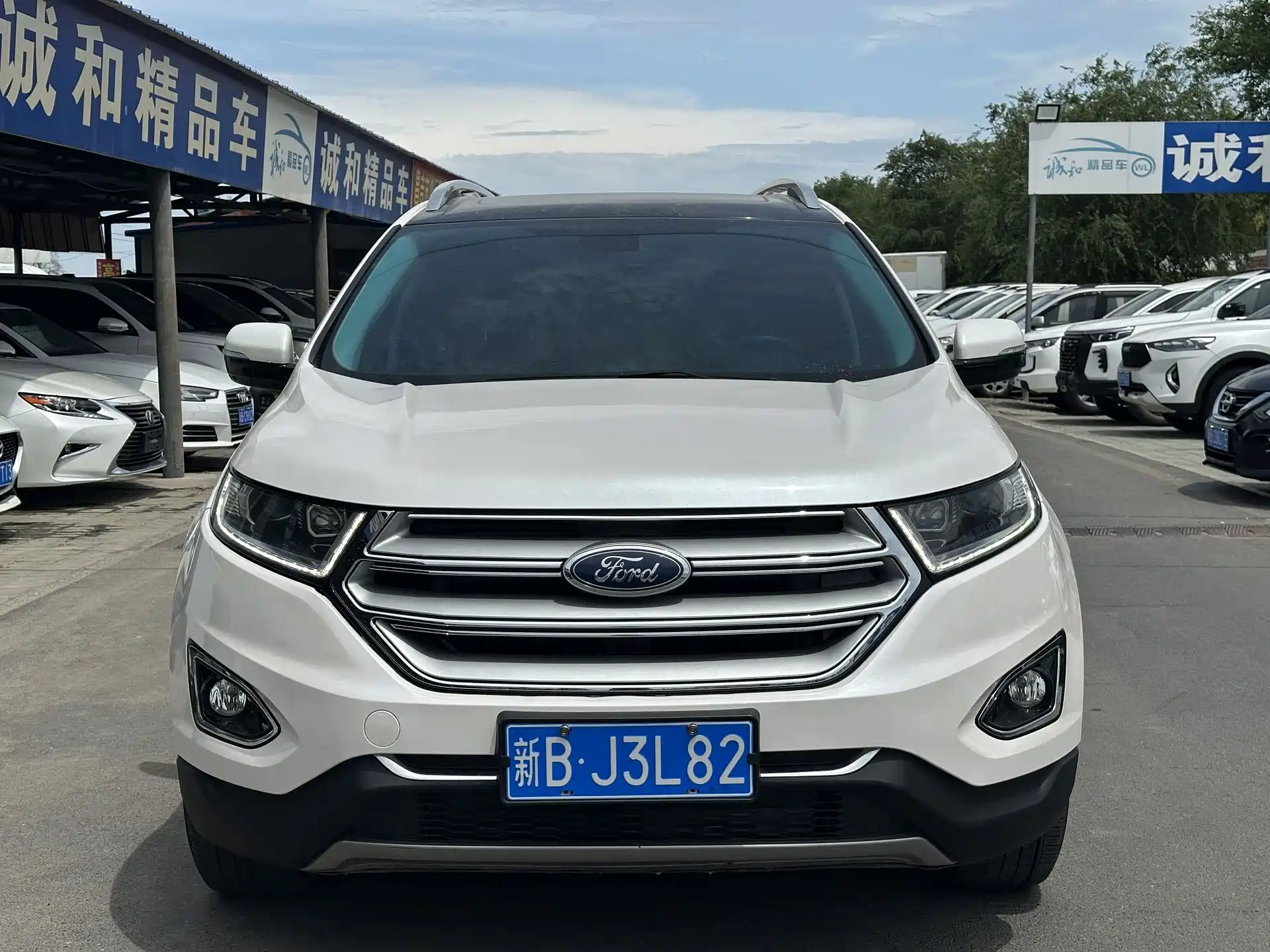 Фото 2 - Ford Edge