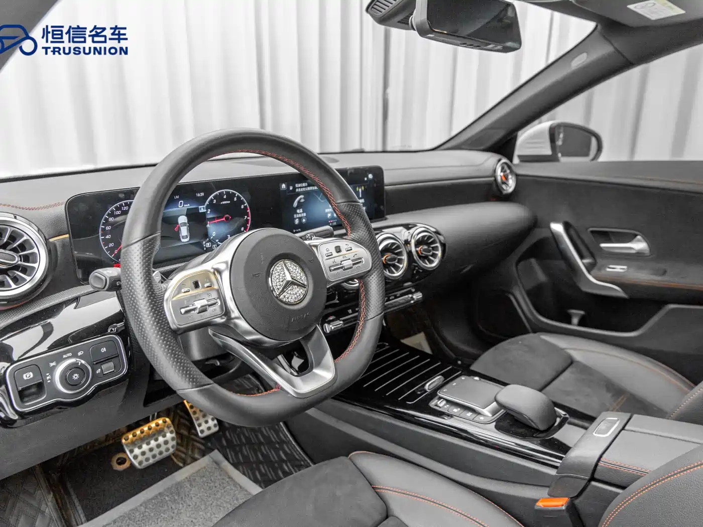 Mercedes-Benz CLA (Import) 2021 CLA 200 фото 12