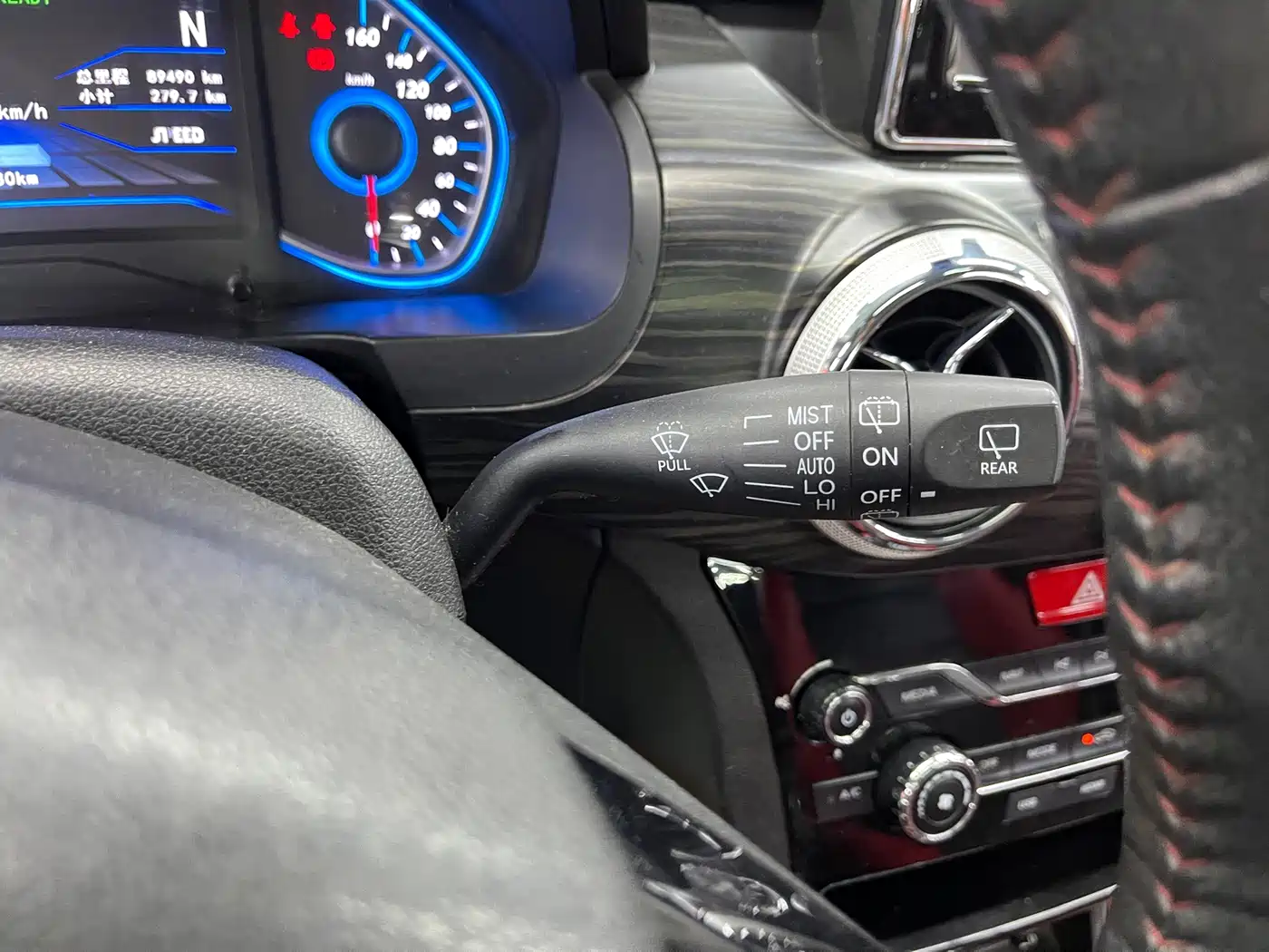 BAIC New Energy EX 2018 2018 EX360 Trend Edition