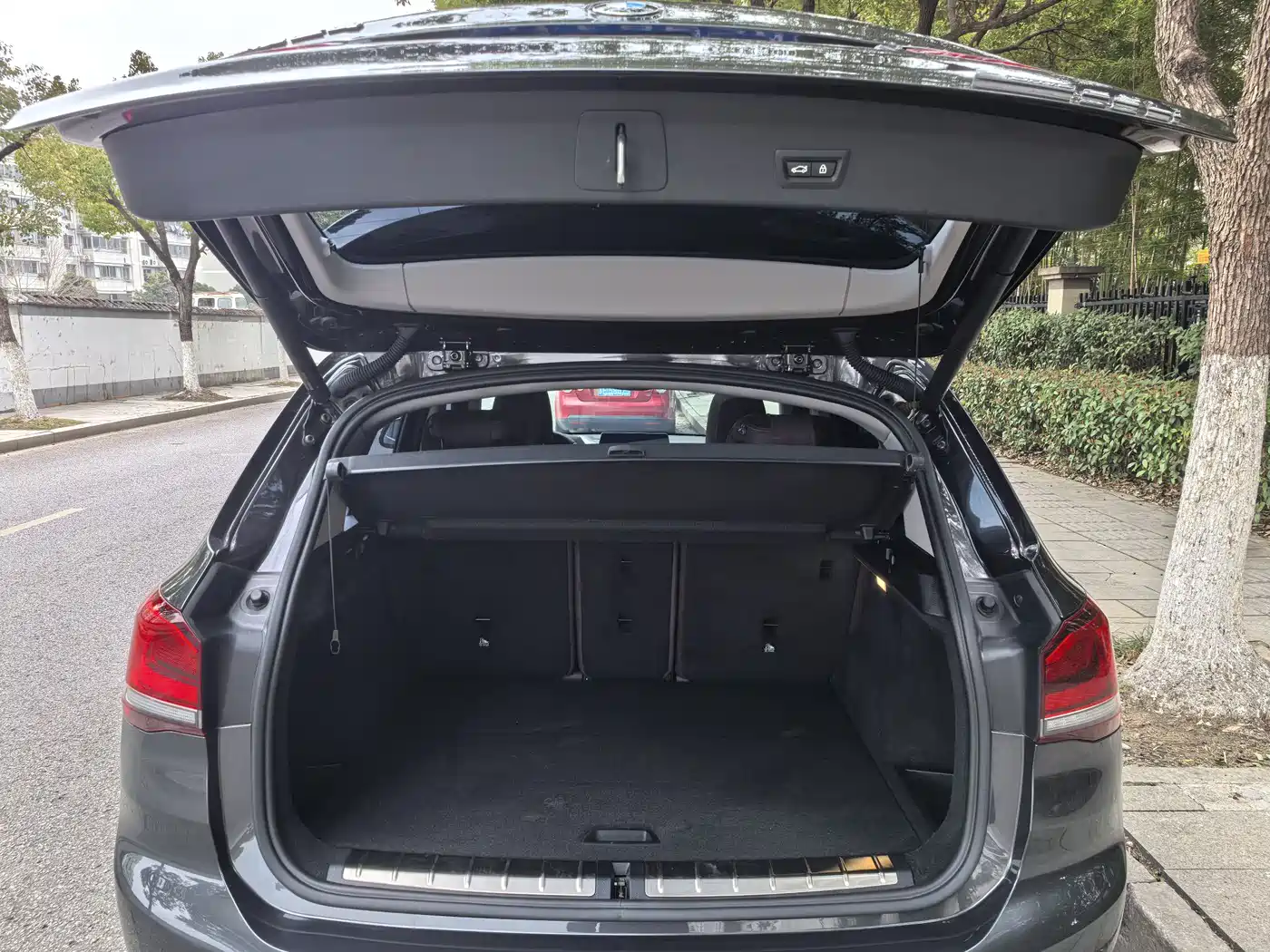 BMW X1 2022 sDrive25Li Leading фото 10