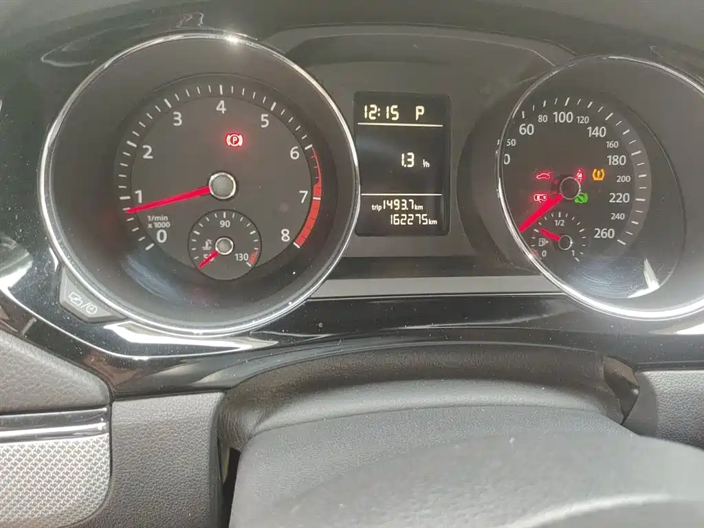 Volkswagen Sagitar 2017 230TSI Automatic Comfort фото 5