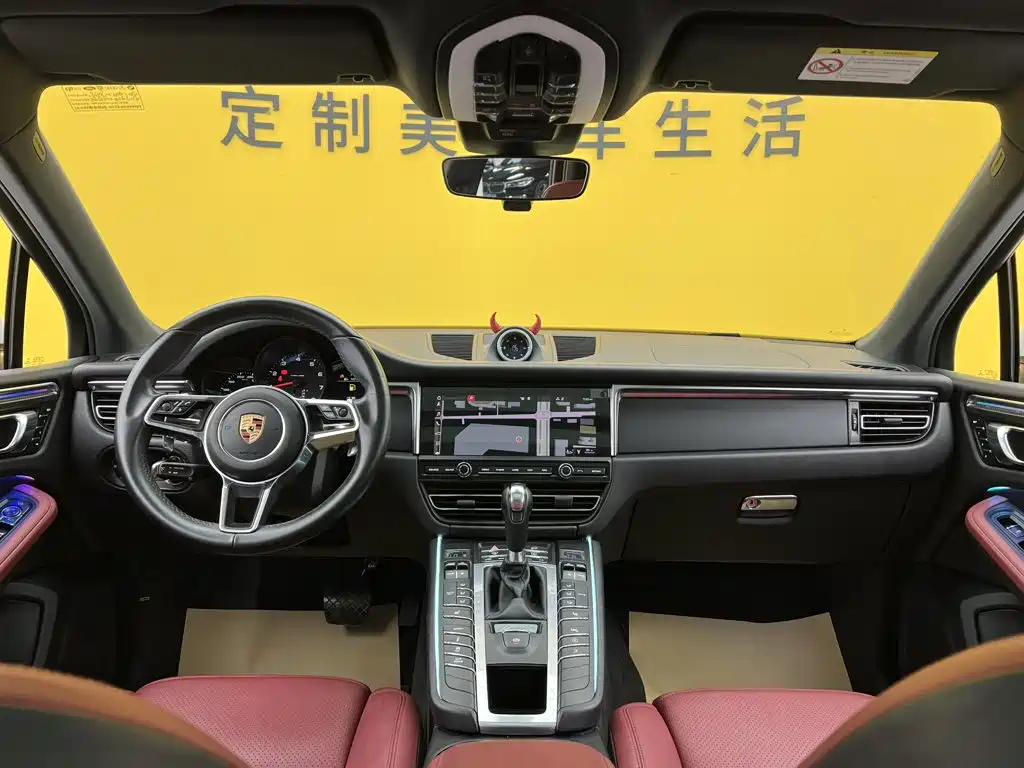 Фото 40 - Porsche Macan