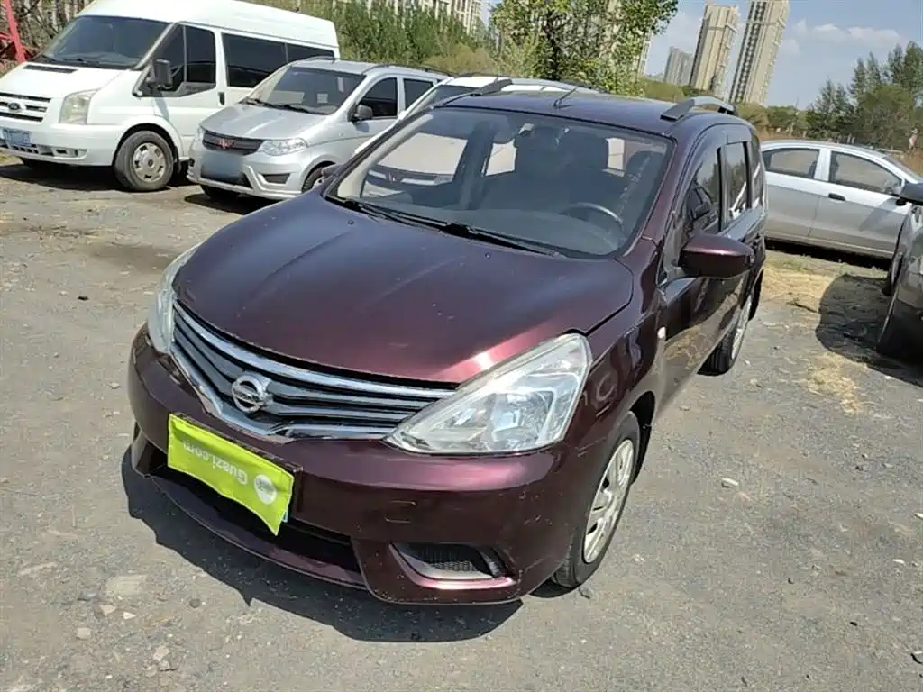 Nissan Livina 2015 2015 1.6XE CVT Comfort Edition