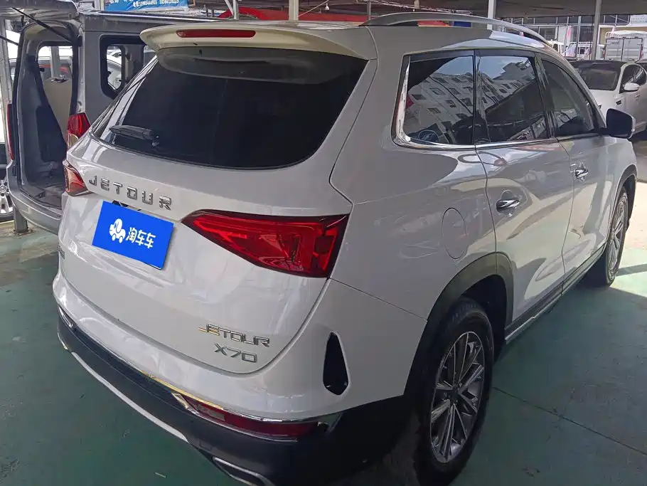 Jetour X90 2020 2019 1.6T DCT Smart Travel Edition 6-seater China VI