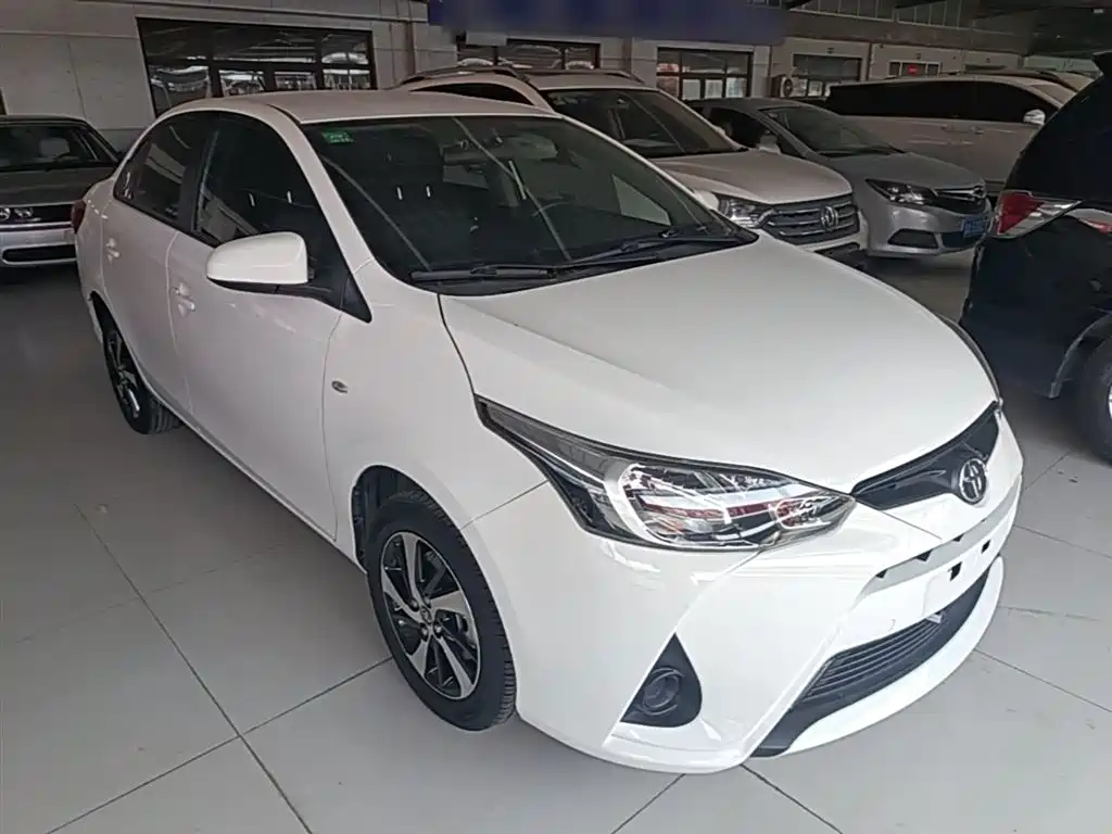 Toyota YARiS L Zhi Xiang 2019 1.5E CVT Charming China VI фото 4