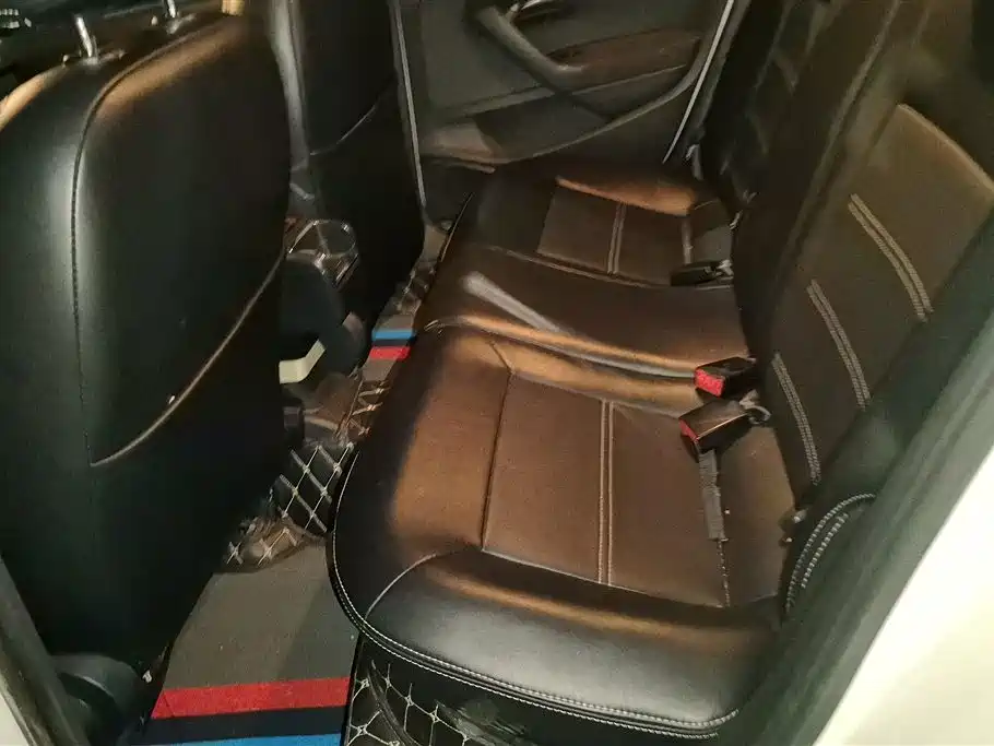 Volkswagen Polo 2016 1.6L Automatic Comfort фото 11