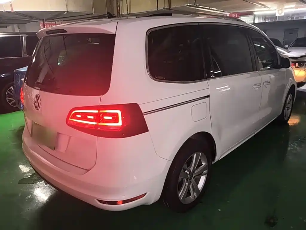Volkswagen Sharan 2018 2018 380TSI Comfort 7-Seater