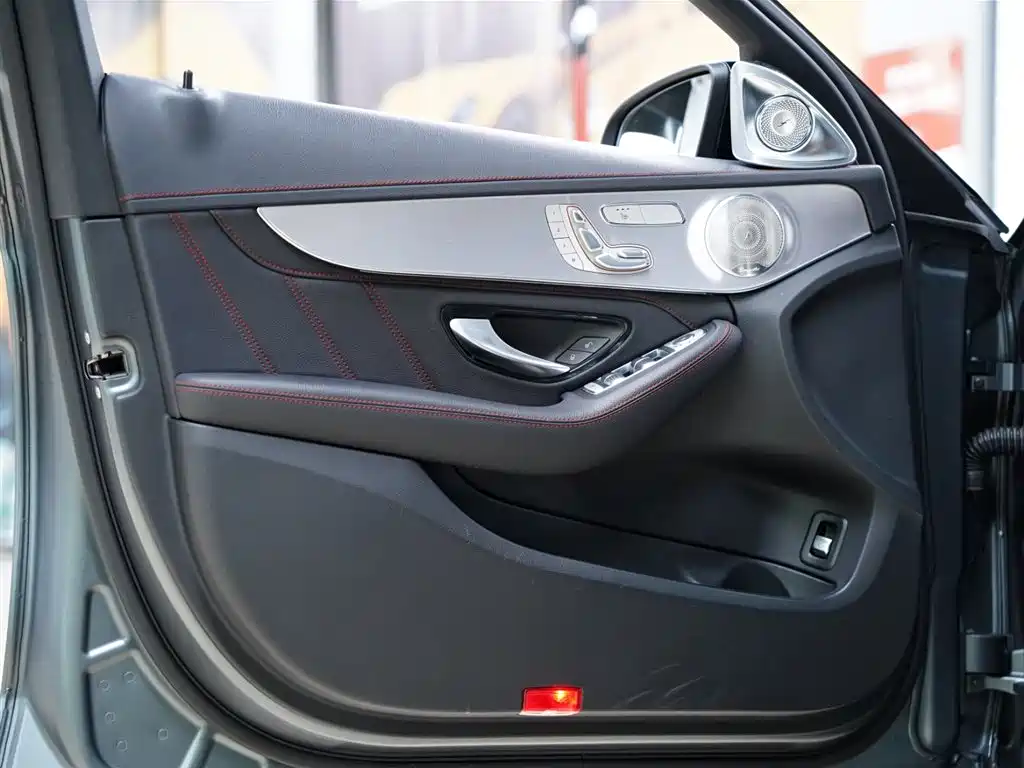 Mercedes-Benz C-Class AMG 2019 AMG C 43 4MATIC Estate Special Edition фото 32