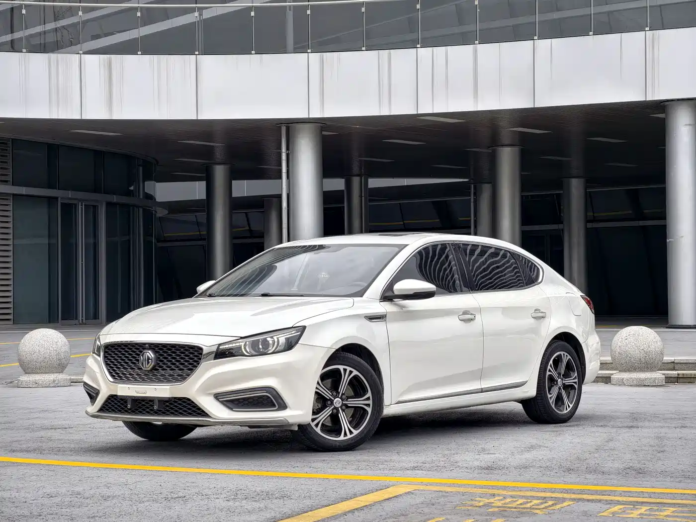 MG MG6 2018 2017 20T Automatic Luxury Smart Connect Version (China V)