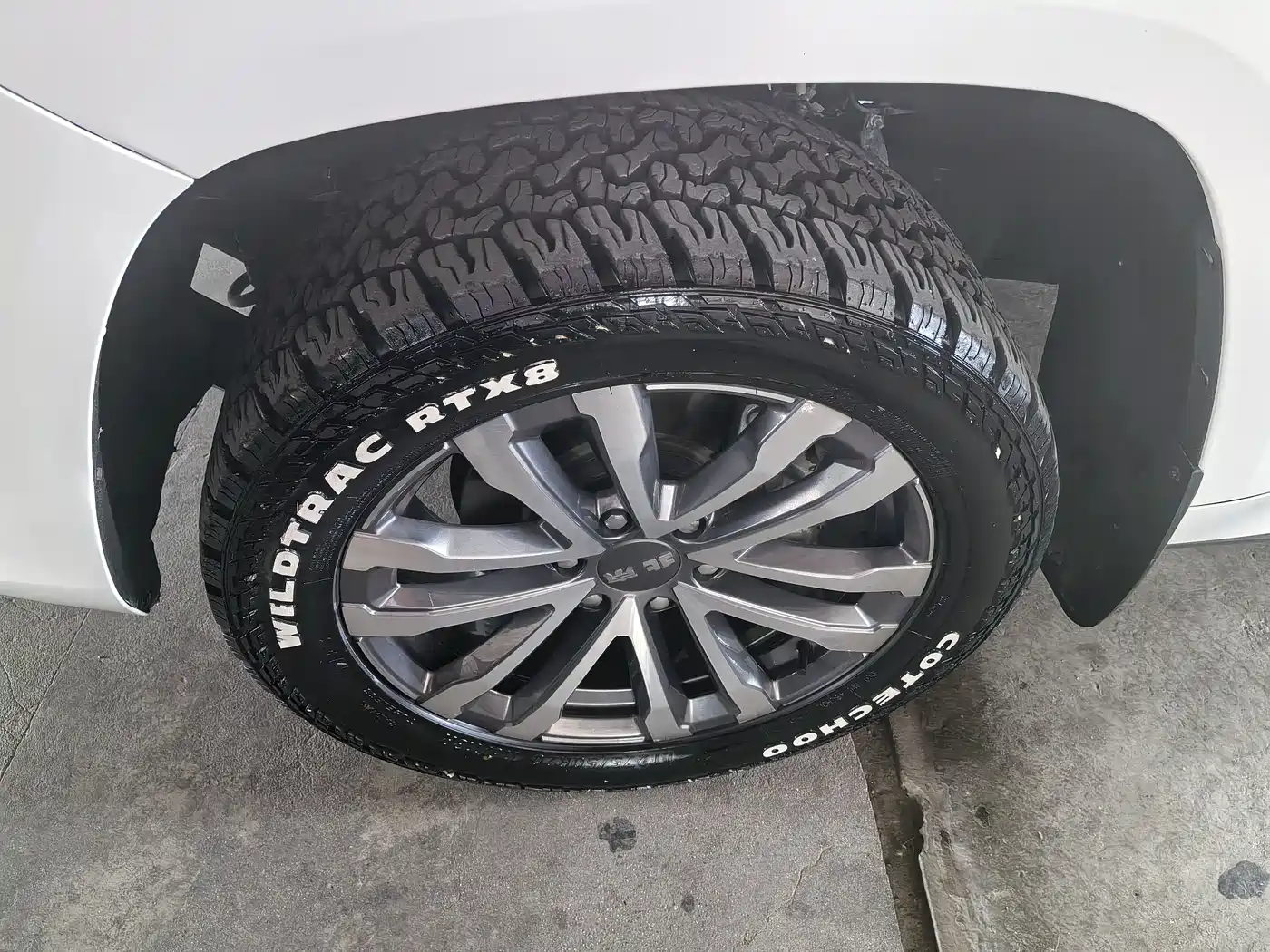 BAIC ORV Beijing Off-Road BJ60 2022 2.0T National Day Edition 7-Seater фото 4