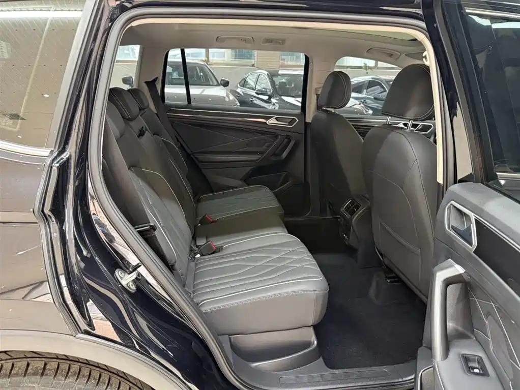 Volkswagen Tiguan L 2023 280TSI 2WD Trend Limited Edition фото 22