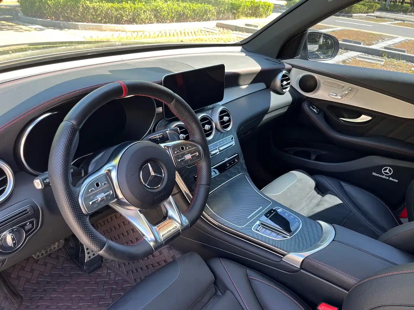 Mercedes-Benz GLC AMG 2022 AMG GLC 43 4MATIC фото 4
