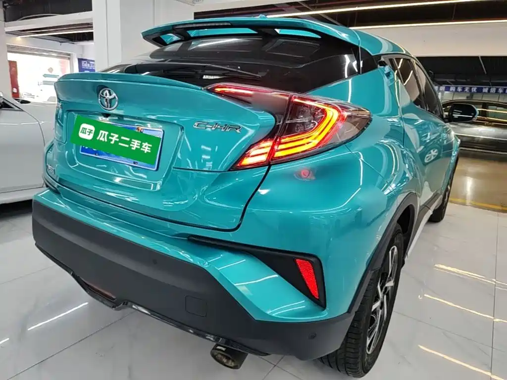 Photo 7 - Toyota C-HR