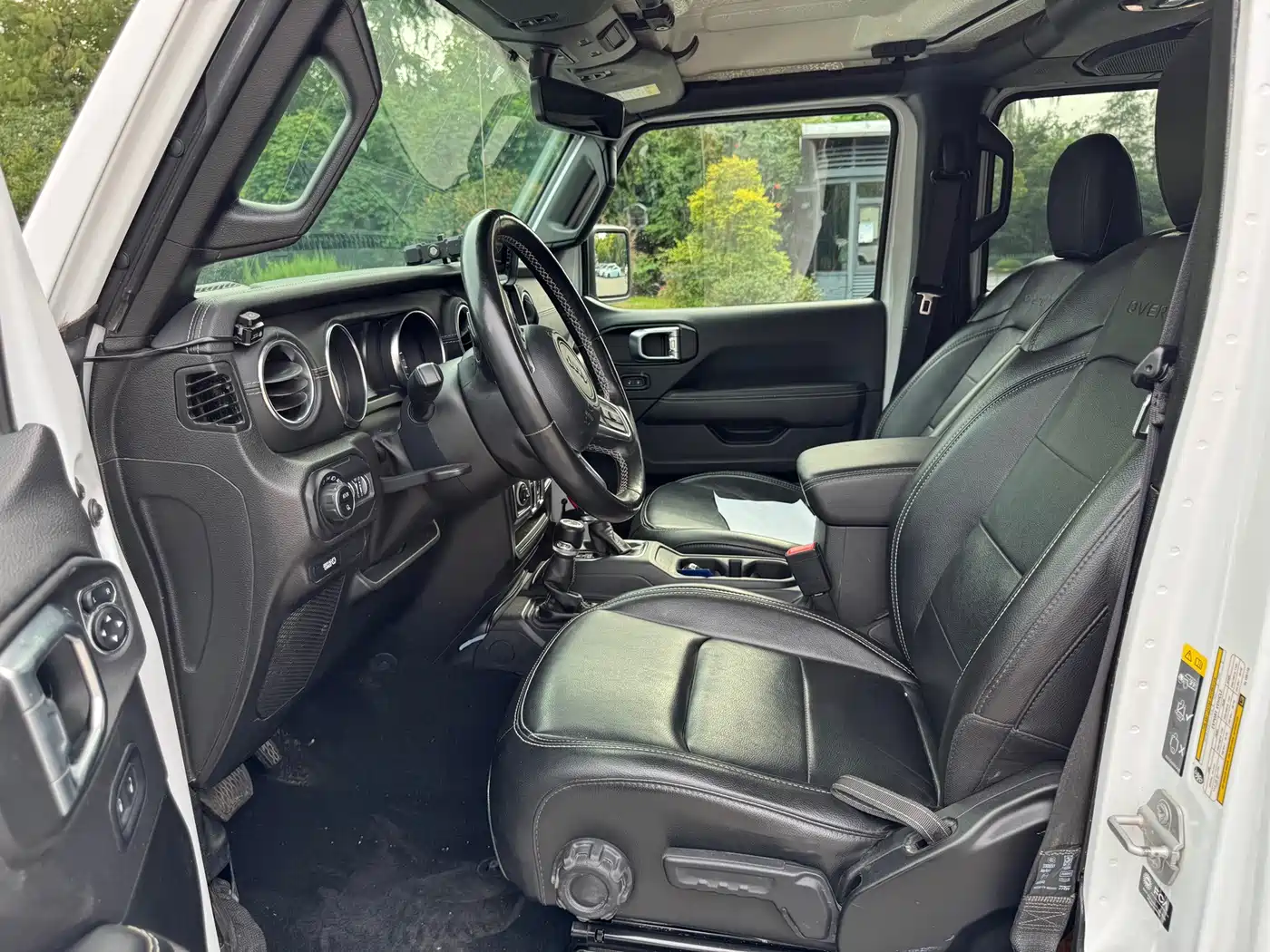 Jeep Gladiator 2023 2022 3.6L Pioneer Edition