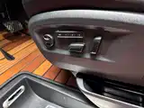 Фото 17 - Volkswagen Multivan